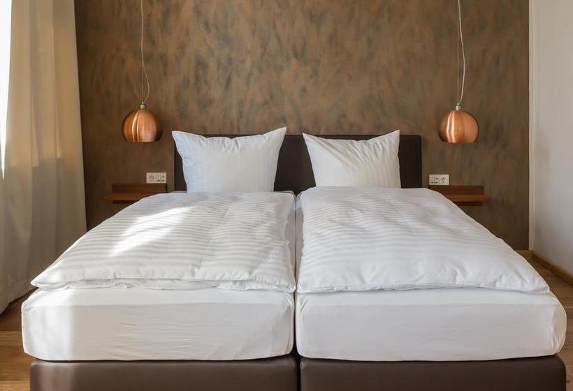 Hotel Villa Stern 10