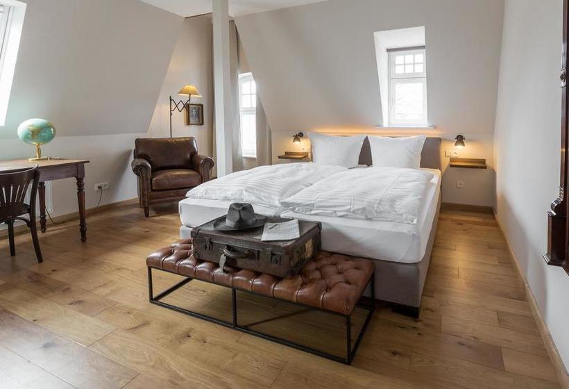 Hotel Villa Stern 12