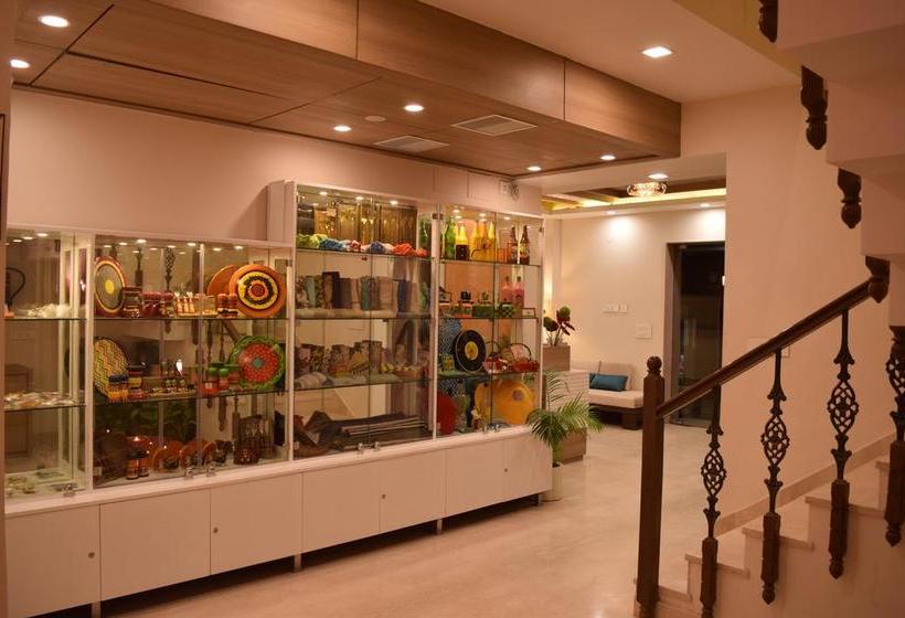 Hotel De Bougain Villa 3