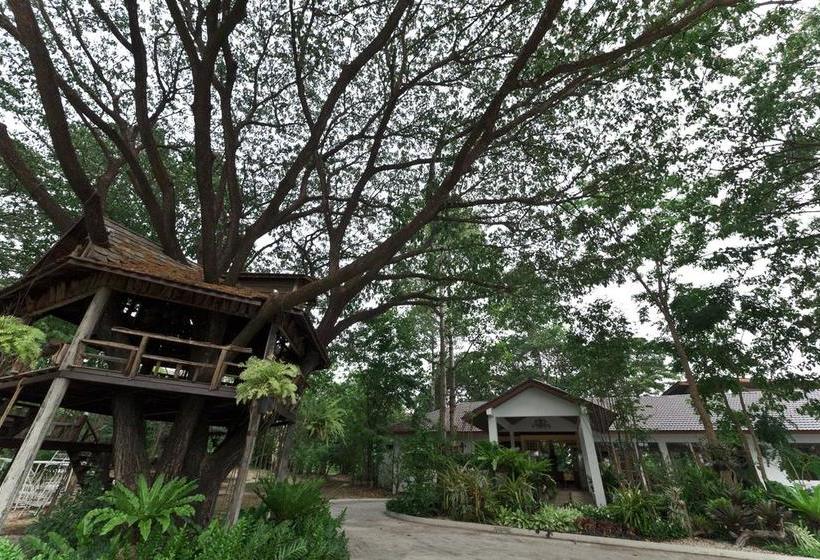 Tree House Hotel Sisaket 19