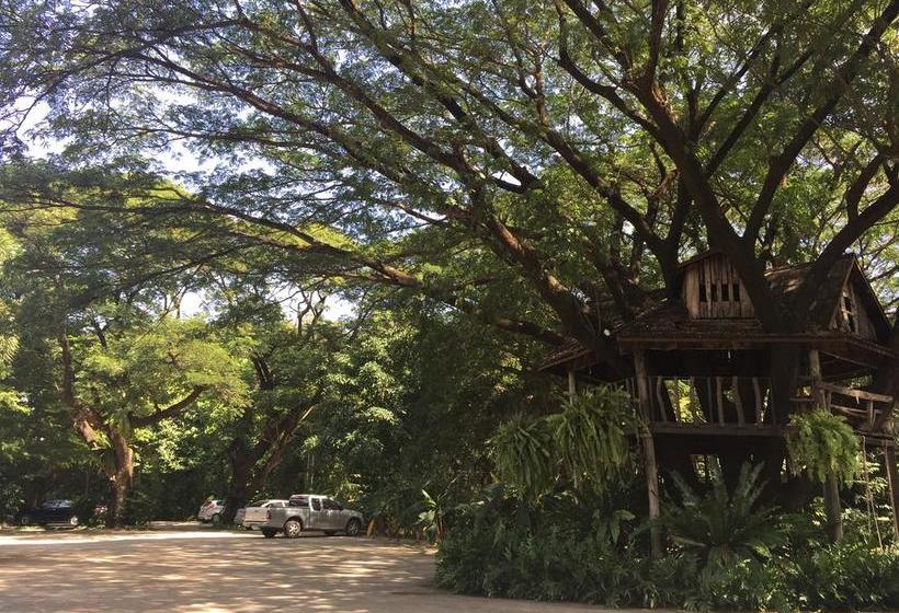 Tree House Hotel Sisaket 7