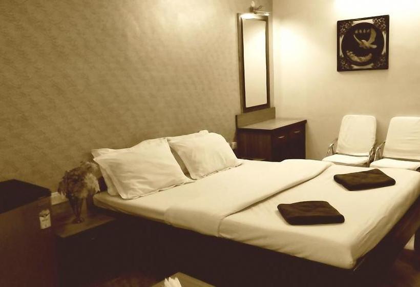 Hotel Welcome Regency 8