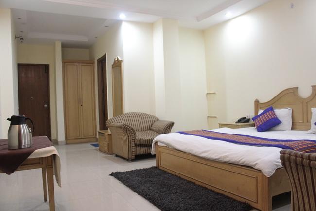 Hotel Sarthi 16