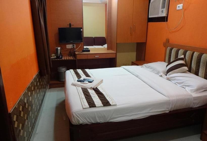 Hotel Golden Manor 10