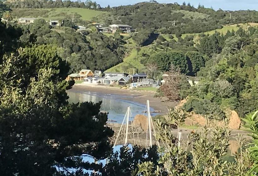 Bed and Breakfast 36 Steps To The Beach 1