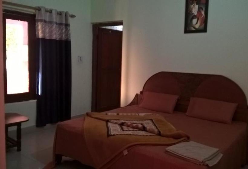 Resort Lantana Greens 5