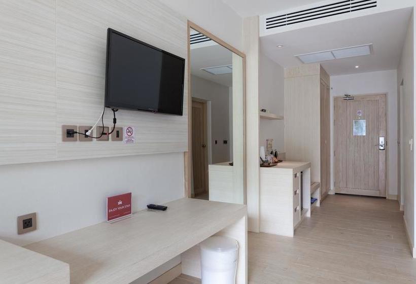 Hotel Zen Premium Panwa Beach 4