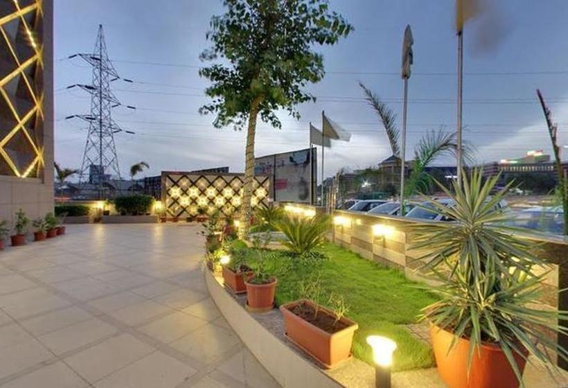 Hotel The Grand Vinayak 17