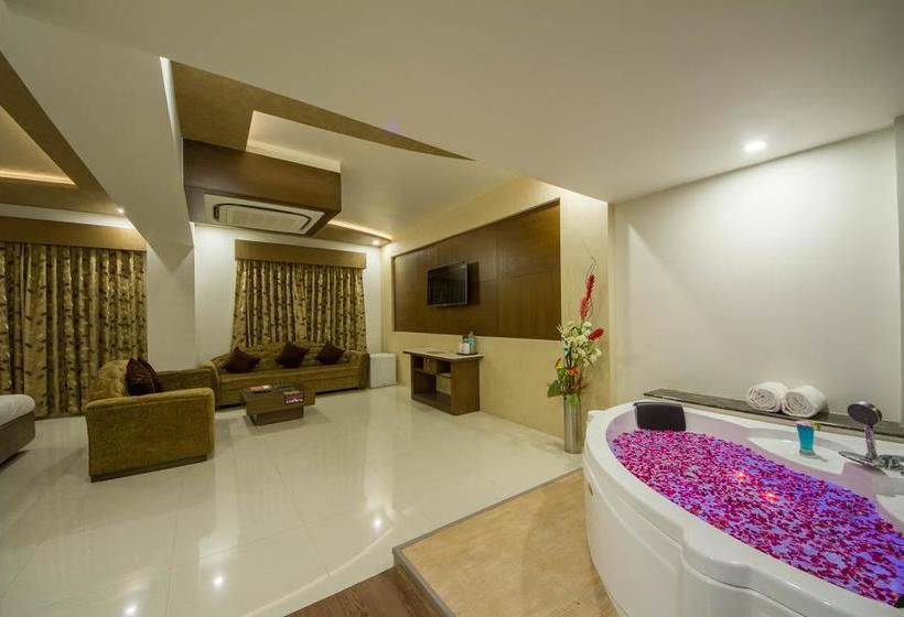 Hotel The Grand Vinayak 5