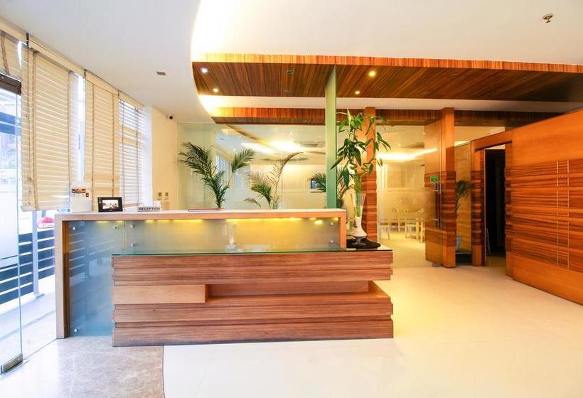 Rosewood Apartment Hotelgurgaon 15