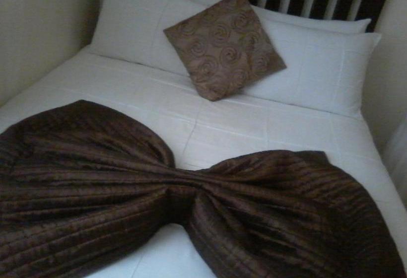 Bed and Breakfast Mentor Guest House 7