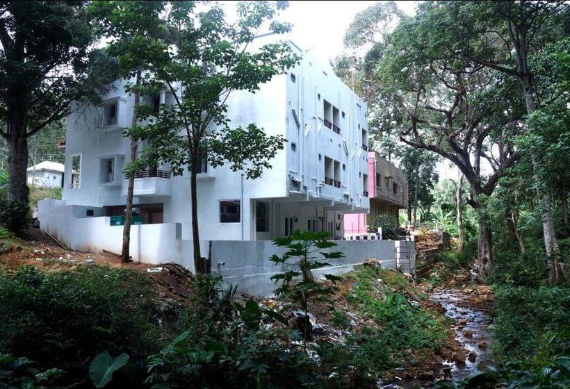 Madha Home Resorts At Backwater 5