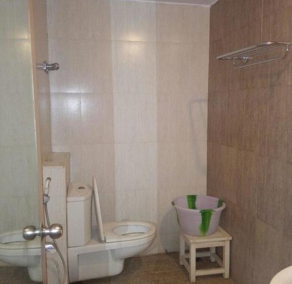 Madha Home Resorts At Backwater 8