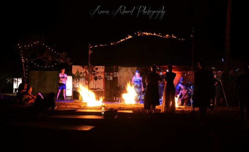 Love Temple Beach Resort 8