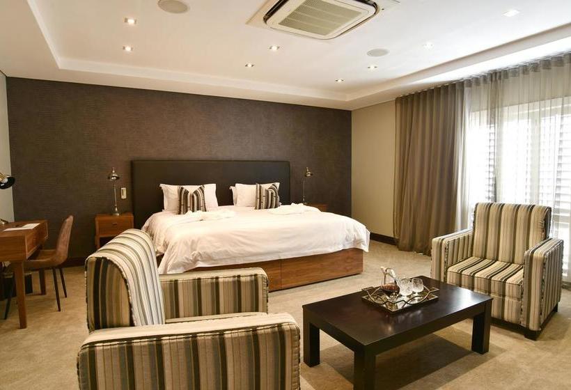 Hotel Tredenham Boutique 10