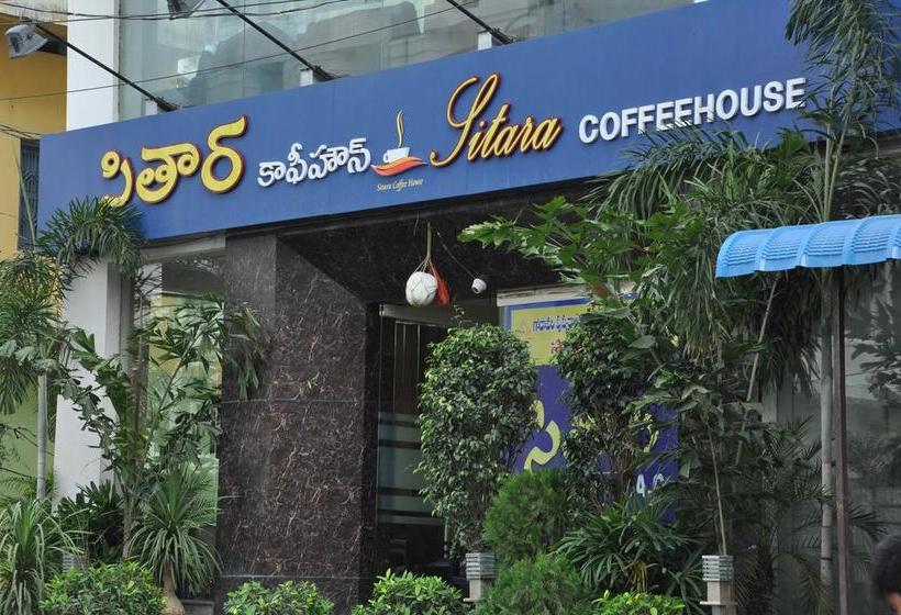 Hotel Sitara Grand 6