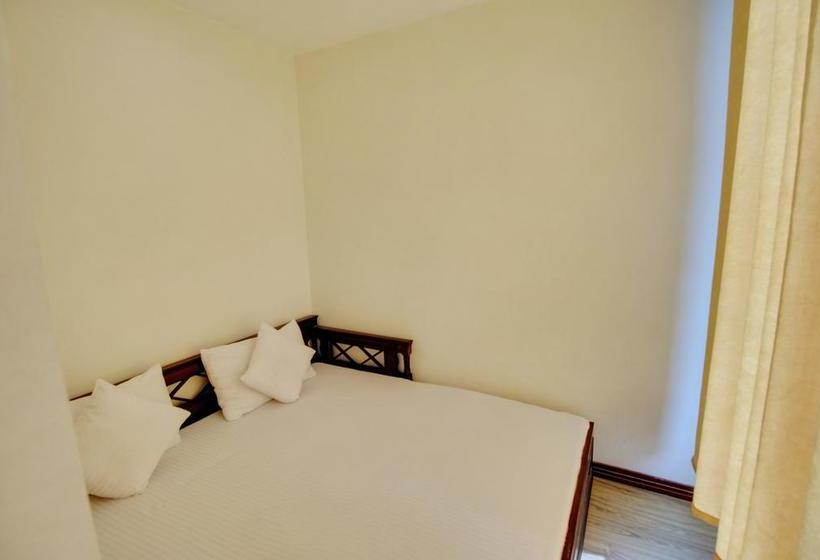 Hotel The Katoch Grand Resort 12