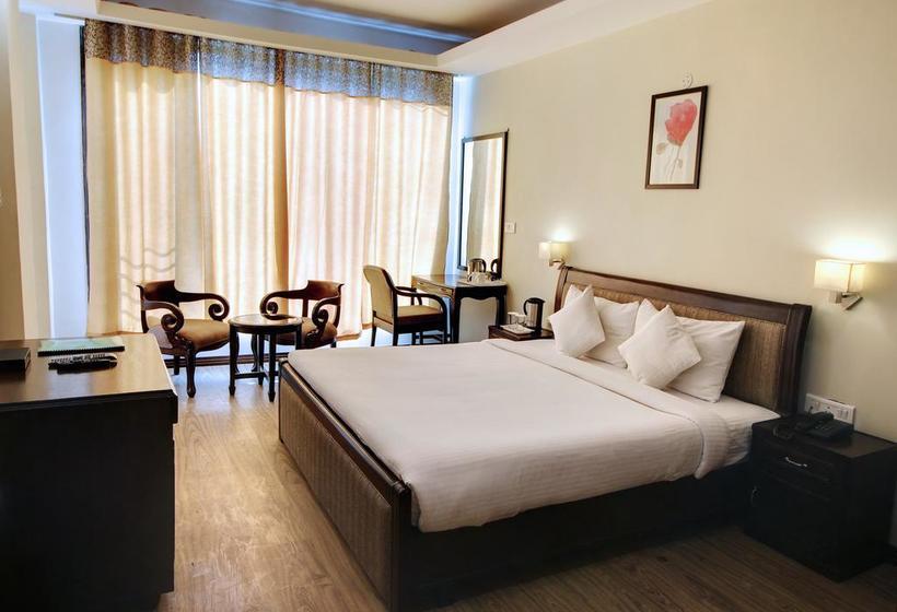 Hotel The Katoch Grand Resort 18