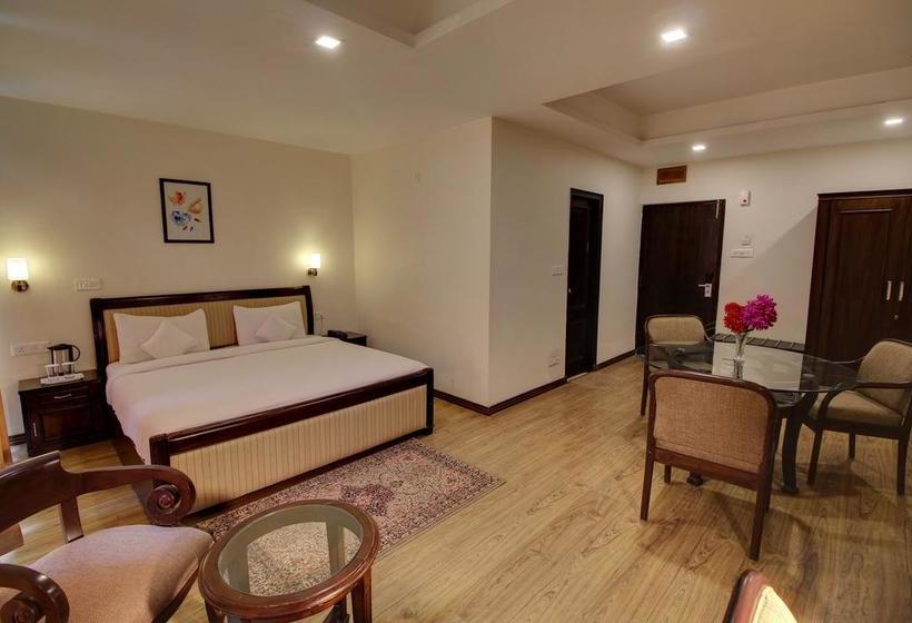 Hotel The Katoch Grand Resort 6