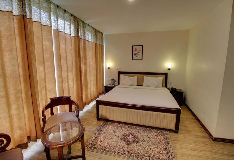 Hotel The Katoch Grand Resort 7