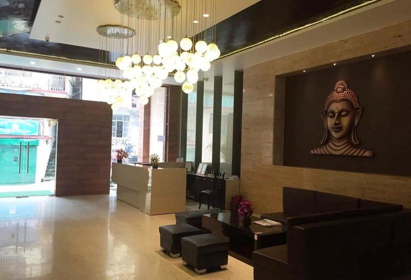 Hotel The Vaikunth 15