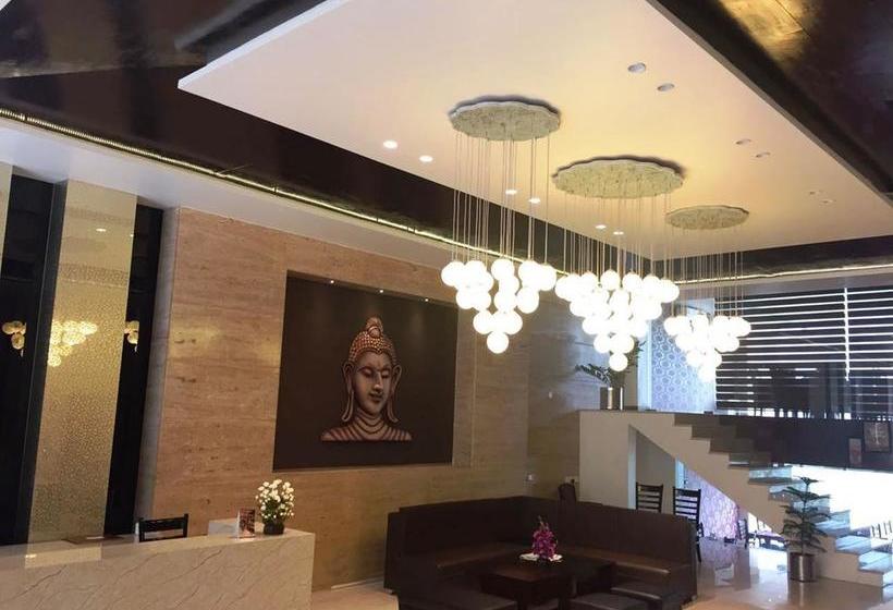 Hotel The Vaikunth 16