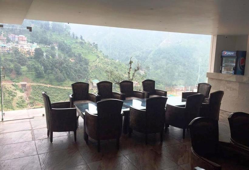 Hotel The Vaikunth 17