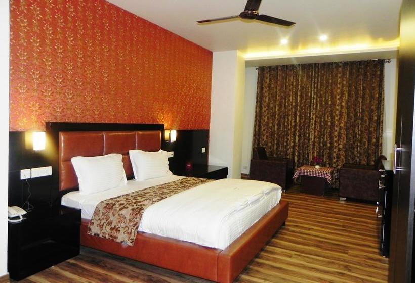 Hotel The Vaikunth 3