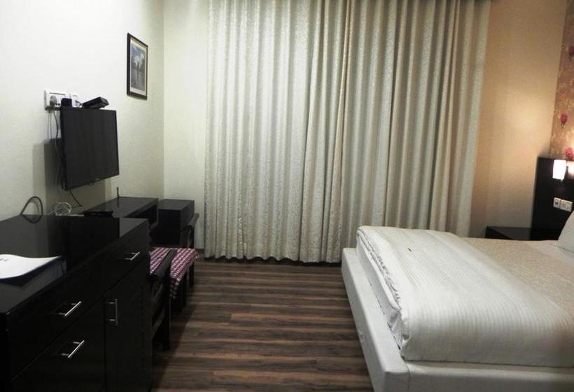 Hotel The Vaikunth 7