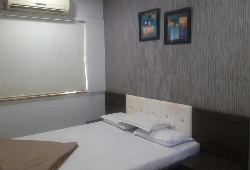 Tandoor Palace Hotel & Restaurant 15