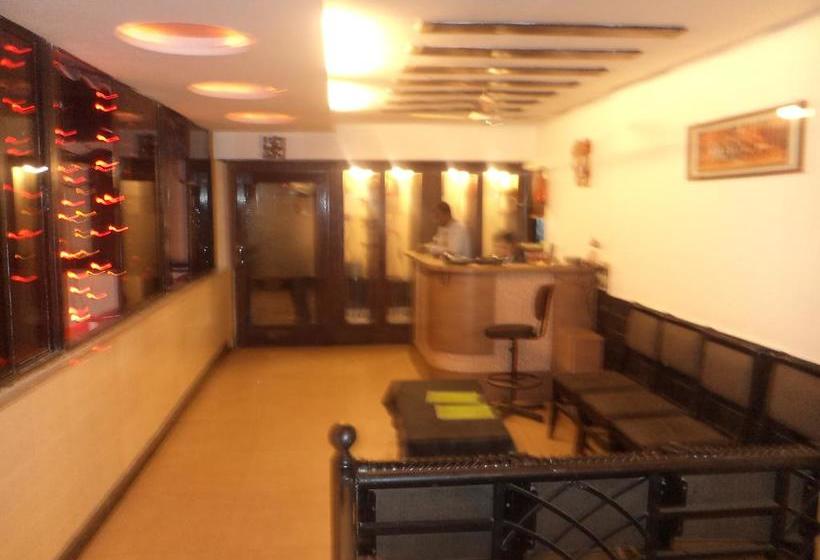 Tandoor Palace Hotel & Restaurant 16