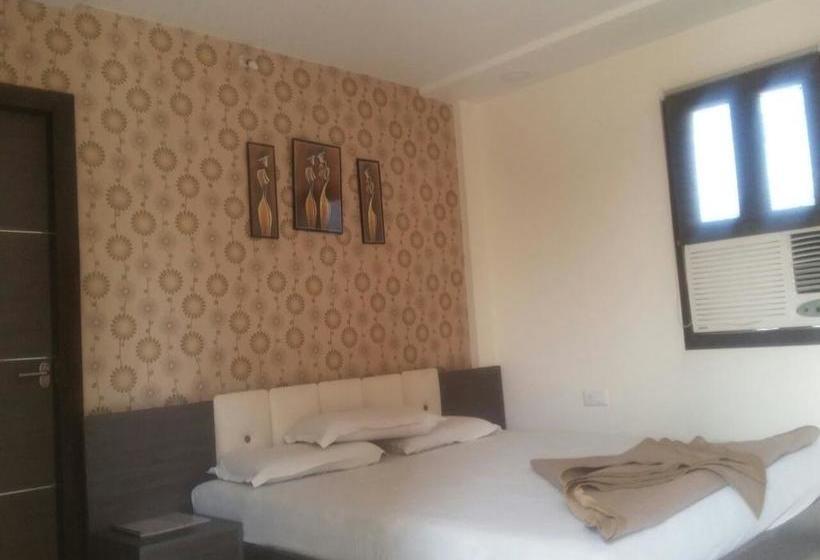 Tandoor Palace Hotel & Restaurant 5