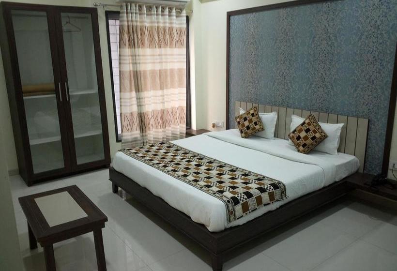 Hotel Casa Green Shirdi 1