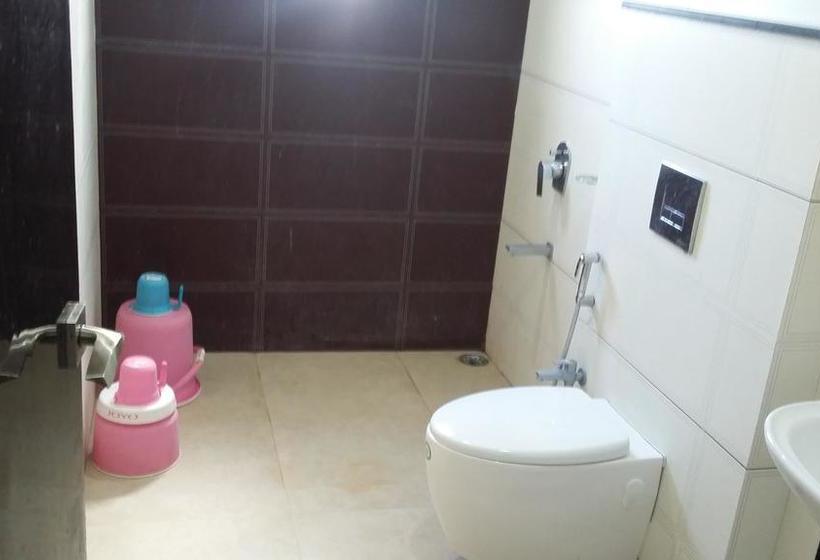 Hotel Casa Green Shirdi 5