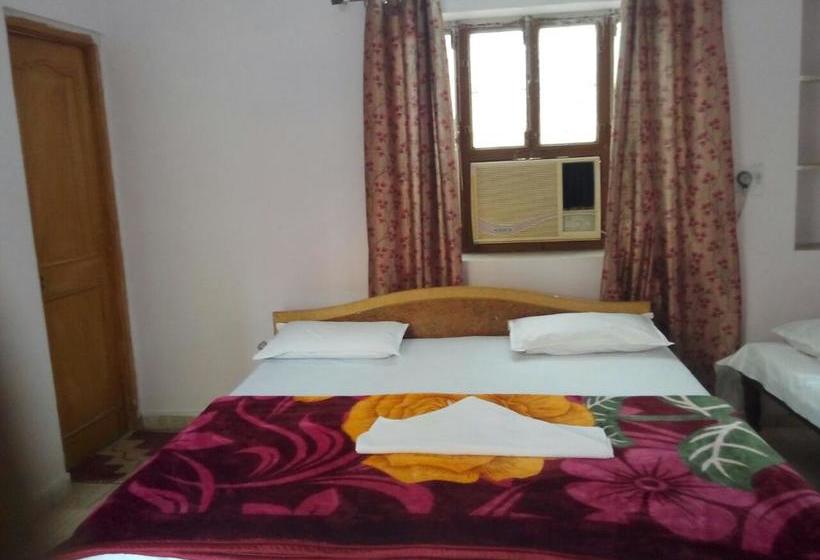 Hotel Shyama Resort 3