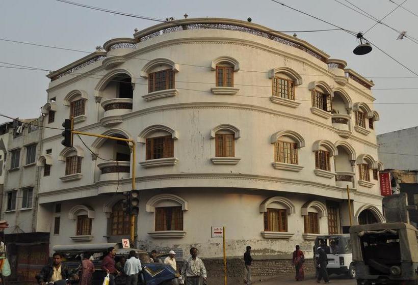 Hotel Pleasure Landmark