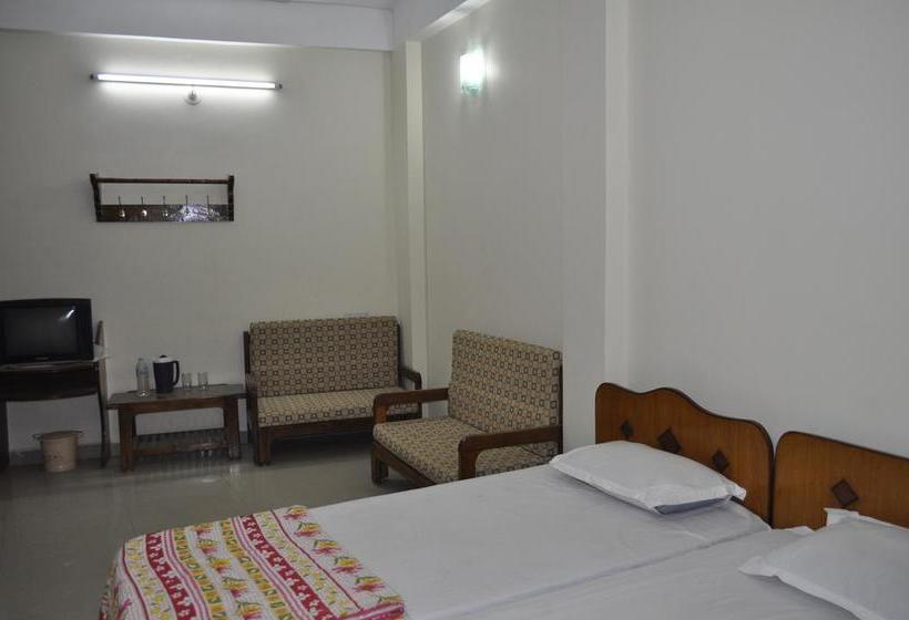 Hotel Pleasure Landmark 6