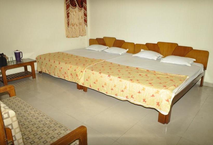 Hotel Pleasure Landmark 8