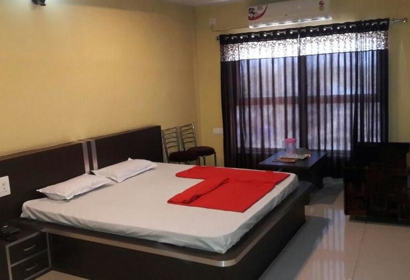 Hotel Gagan Palace 4