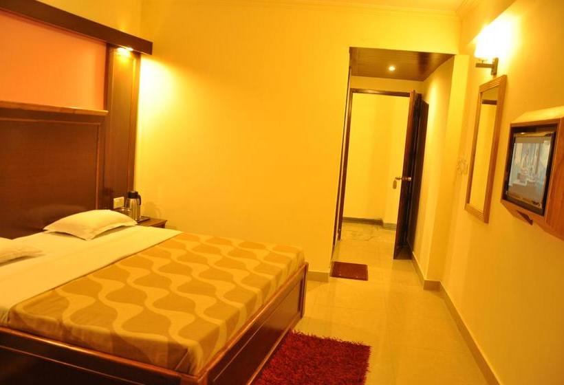 Hotel Abhinandan 19