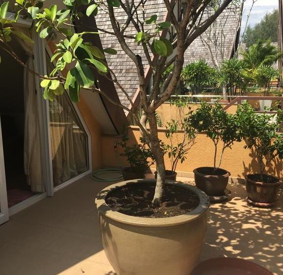 Resort Absolute Beachfront Villa 14