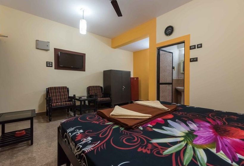 Hotel Oyo Stayout Near Cohiba Club Candolim 11