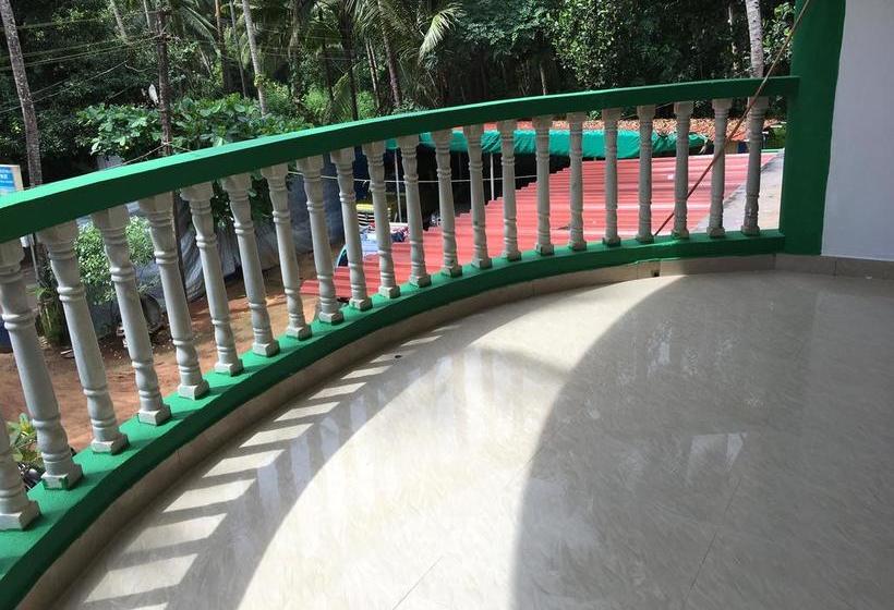 Hotel Oyo Stayout For Family At Calangute 17