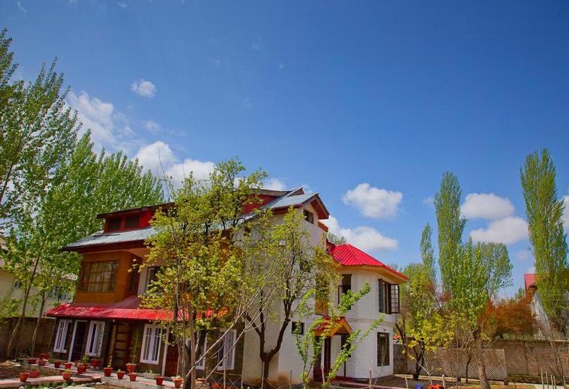 Bed and Breakfast Mahatta Home Stay 11