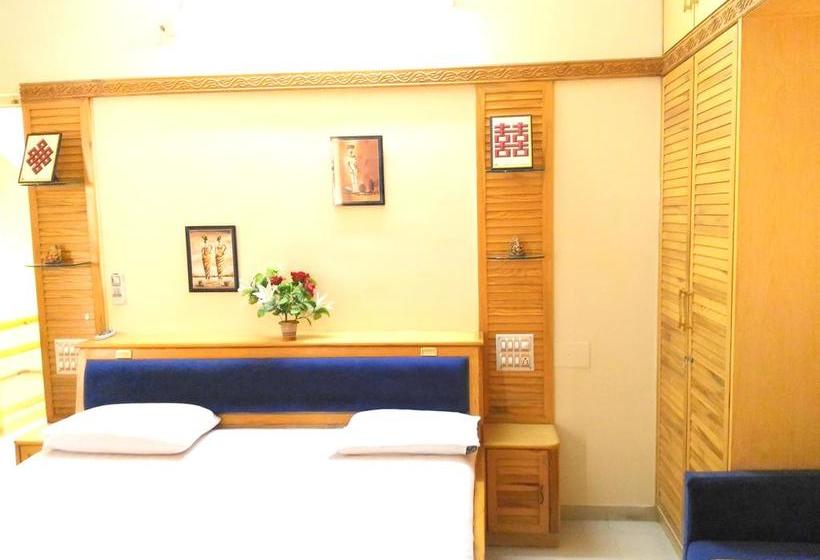 Hotel Arjun Villa 10