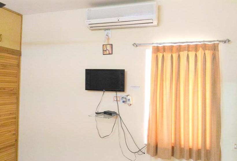 Hotel Arjun Villa 12