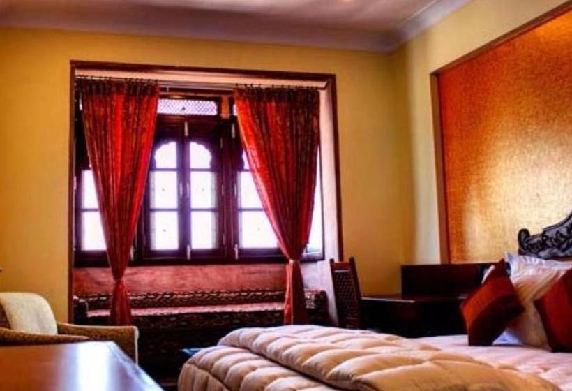 Hotel Raj Haveli Heritage 15