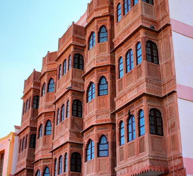 Hotel Raj Haveli Heritage 18
