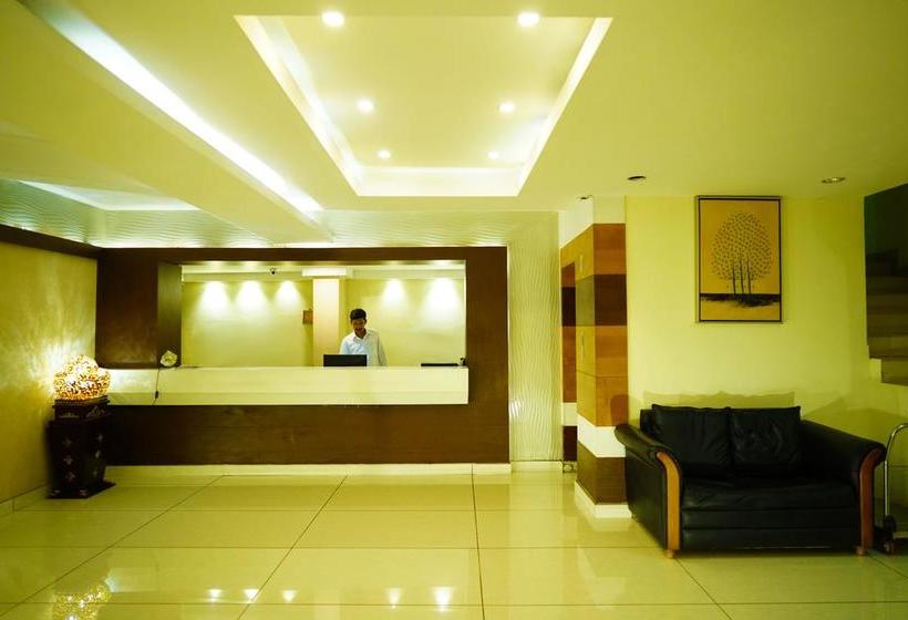 Hotel Green Park Residency 1