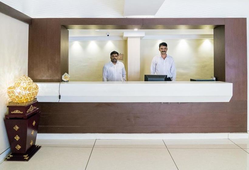 Hotel Green Park Residency 10